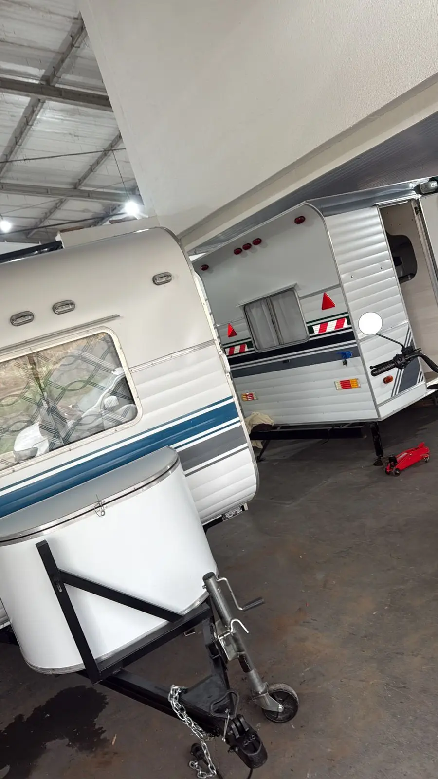 Casa rodante moderna com design funcional